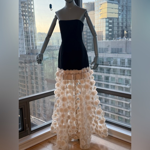 🆕 BRONX & BANCO 🧿 NWOT Harper Strapless Beige and Black Gown, Sz L US 8 - Picture 6 of 15